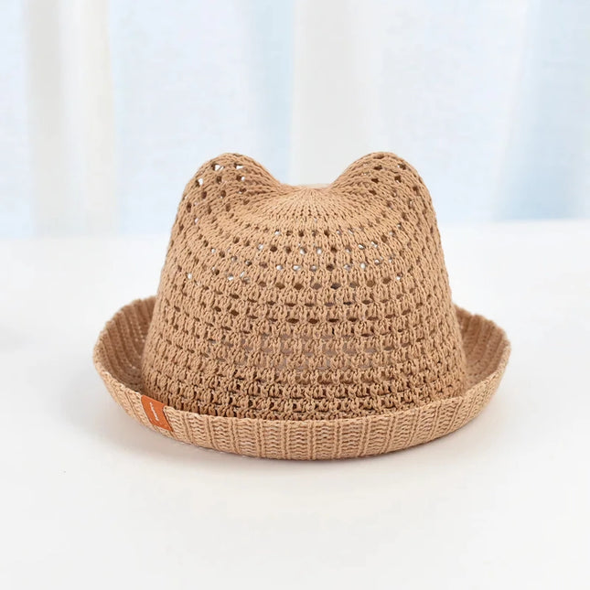 Sombrero de verano con orejas de gato