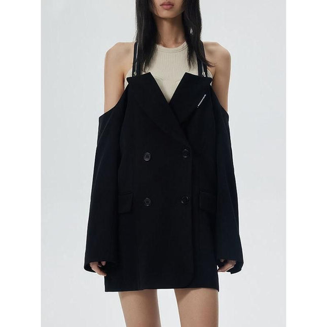 Blazer negro cruzado elegante con cuello halter para mujer