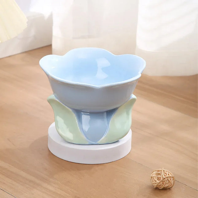 Cuenco elevado de cerámica para gatos con forma de flor