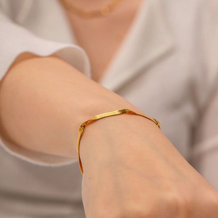 18k Gold Plated Stainless Steel Snake Chain Bracelet - Waterproof & Timeless