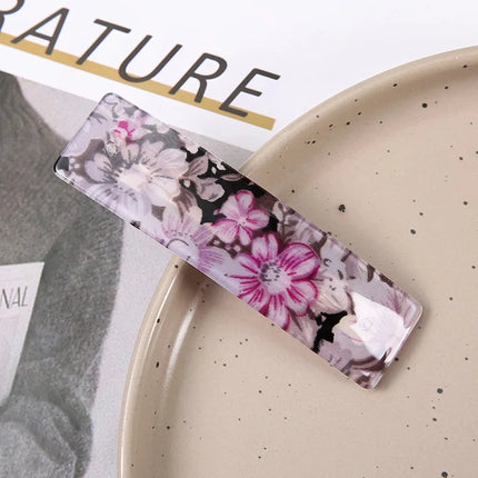 Stylish Acrylic Floral Hair Claw Clip