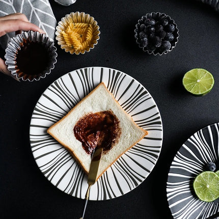 Ensemble d'assiettes à dîner en céramique à motifs géométriques