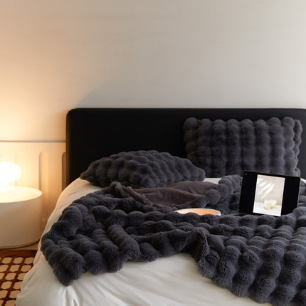 The Fur Rabbit Hair Sofa Blanket Is Simple And Luxurious - Wnkrs