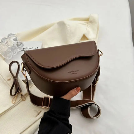 2024 Trendy Pillow Shoulder Bag for Women: Crossbody & Messenger Style