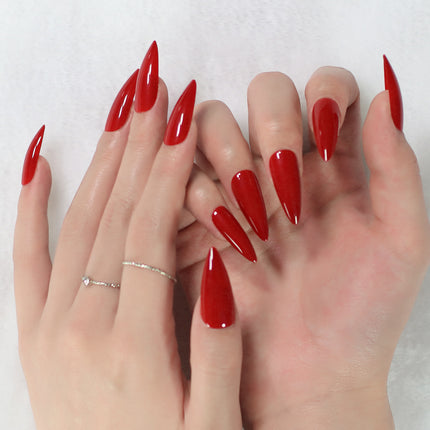 Uñas postizas glamorosas en rojo con forma de stiletto: longitud media