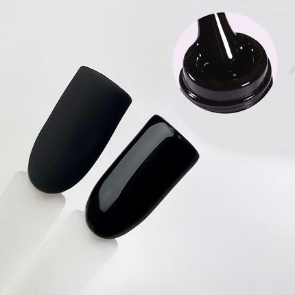 Esmalte de uñas en gel negro