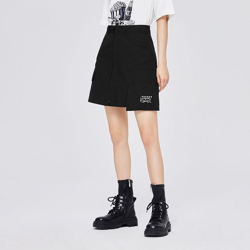 Chic Knee-Length Skirt