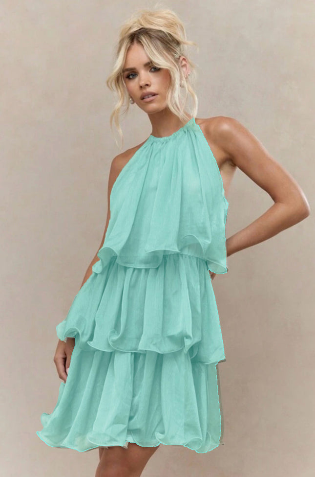 Vestido transparente sin tirantes ni mangas con dobladillo con volantes y diseño elegante.