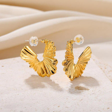 Ginkgo Leaf Gold Stud Earrings - Exquisite Stainless Steel Fashion Jewelry for Women