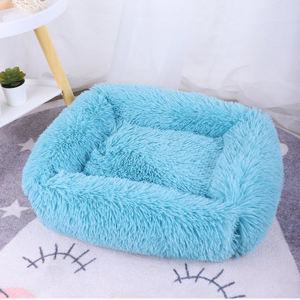 Coussin en peluche confortable pour chien