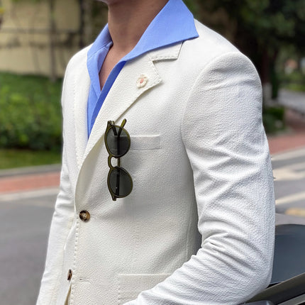 Traje elegante de seersucker blanco para hombre: corte entallado italiano