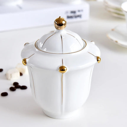 Elegante juego de té de porcelana europea