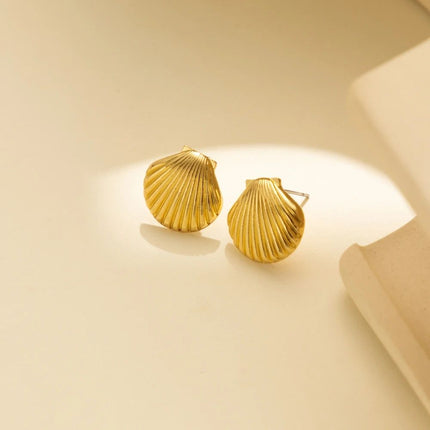 Vintage Shell-Inspired Stud Earrings for Women - Wnkrs