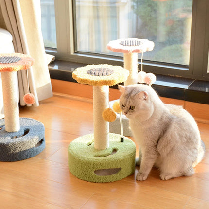 Arbre à chat interactif en sisal avec boules suspendues