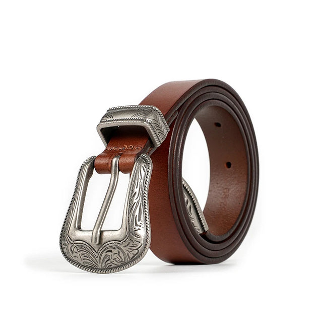 Cinturón elegante de mujer de piel auténtica.