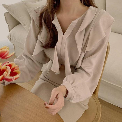 Women's Long Sleeved Basic Office Blouse - Wnkrs