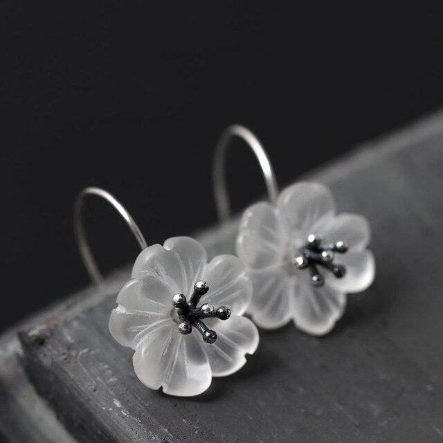 Elegant Vintage Flower Shaped Silver Drop Earrings