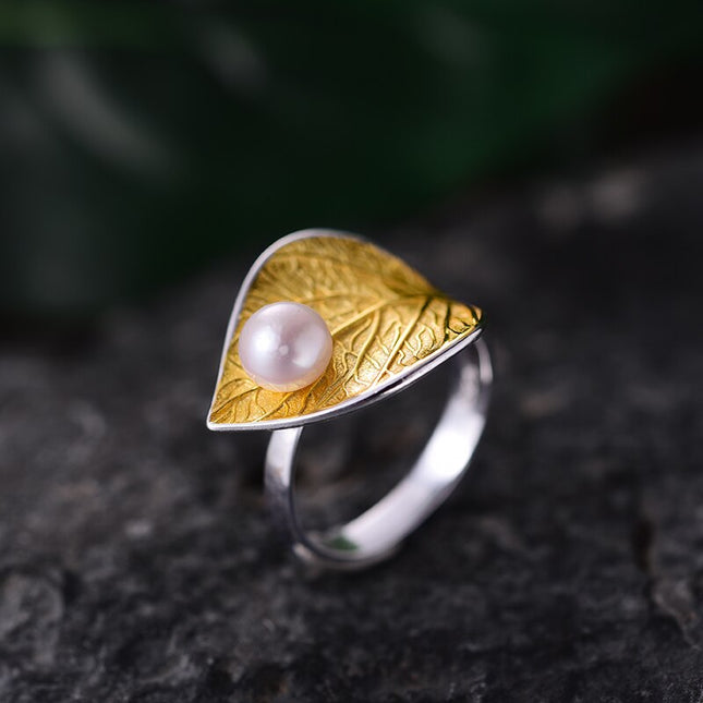 Lotus Shaped Silver Ring with Pearl