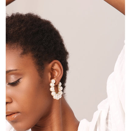 Women’s Modern Pearls Hoop Earrings - Wnkrs