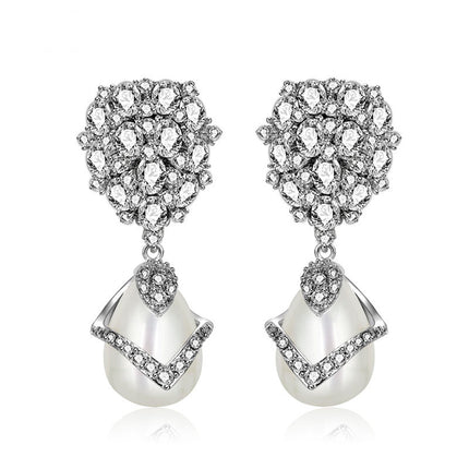 Luxury Women's Pearl and Crystals Drop Earrings - Wnkrs