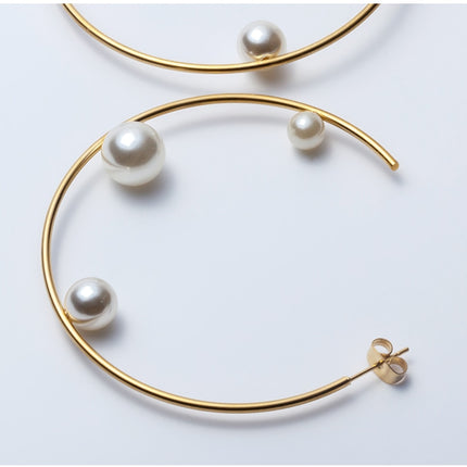 Women’s Stylish Pearls Hoop Earrings - Wnkrs