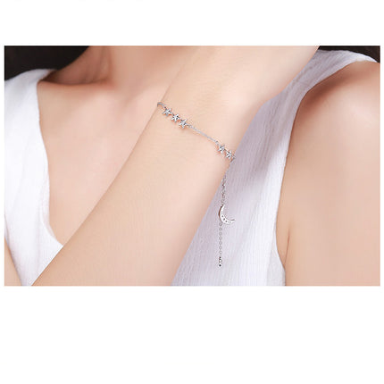 Minimalistic Silver Bracelet with Crystal Stars - wnkrs