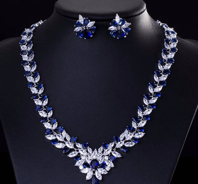 Gorgeous Cubic Zirconia Cluster Necklace and Earrings Women's Jewellery Set - Wnkrs