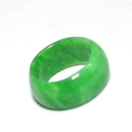 Natural Green Jade Ring - Wnkrs