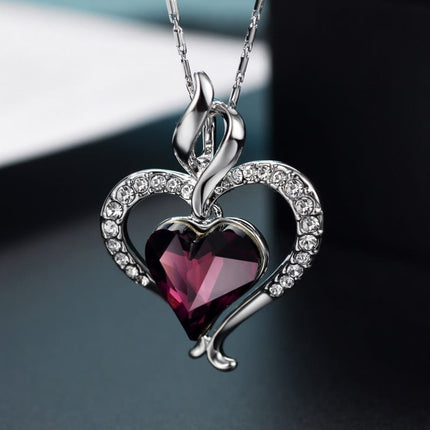 Lovely Rhinestone Heart Women’s Pendant Necklace - Wnkrs
