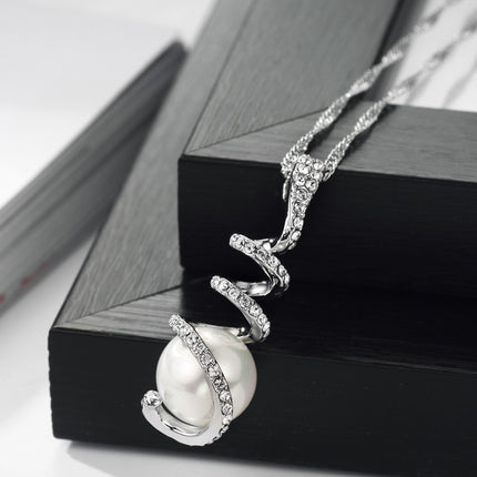 Elegant Women’s Pendant with Rhinestones & Simulated Pearl - Wnkrs