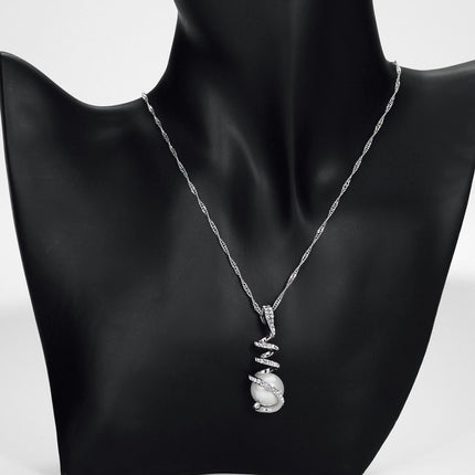 Elegant Women’s Pendant with Rhinestones & Simulated Pearl - Wnkrs