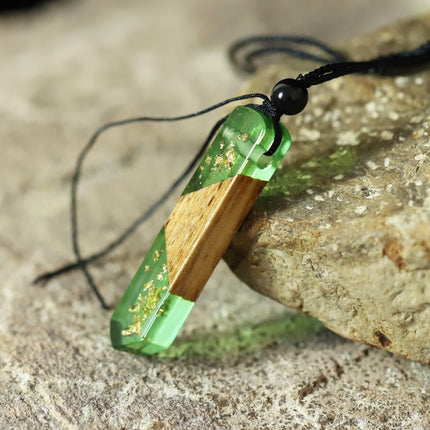 Men's Natural Resin and Wood Necklace - Wnkrs