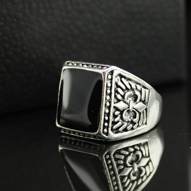 Black Stone Ring - Wnkrs