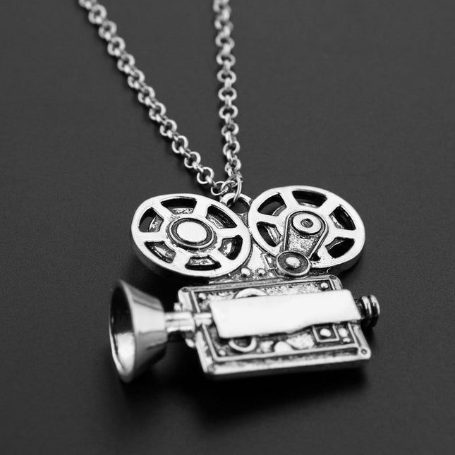 Men's Vintage Style Filmmaker Necklace - wnkrs
