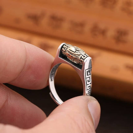 Men's Rotating Geometric Patterned Ring - Wnkrs