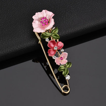 Women's Vintage Floral Pin - Wnkrs