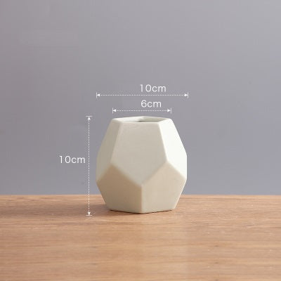 Geometric Nordic Style Ceramic Vase - wnkrs