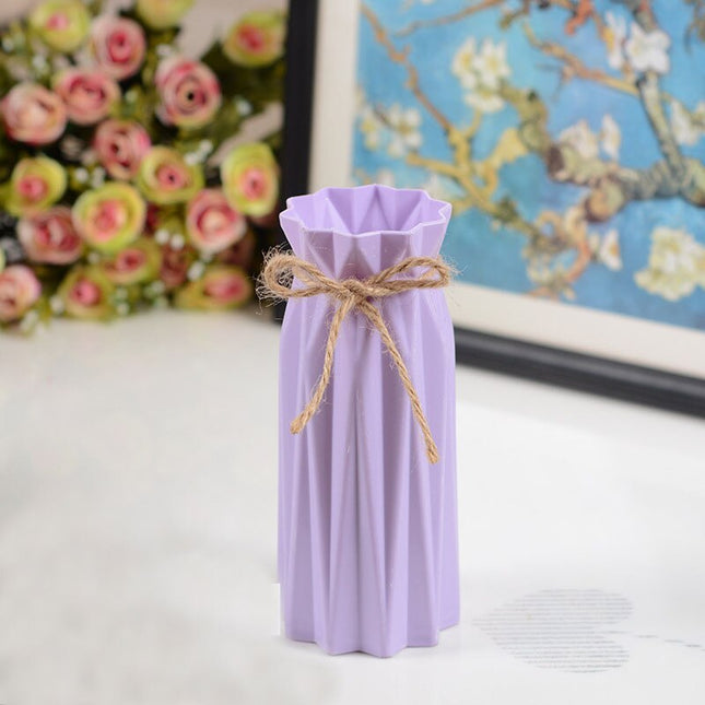 Bow Tied Vase - wnkrs