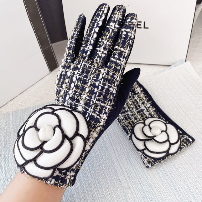 Women's Warm Flower Gloves