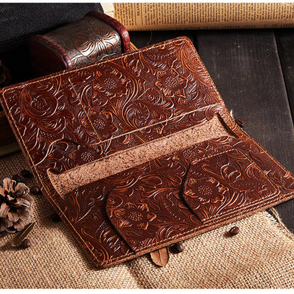 Genuine Leather Women’s Cardholder with Engraved Ornament - Wnkrs