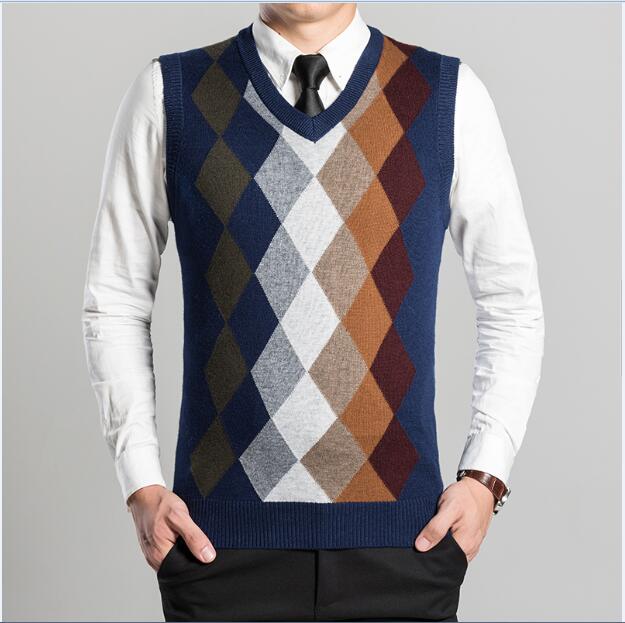 Men's Diamond Patterned Sweater Vest - Wnkrs