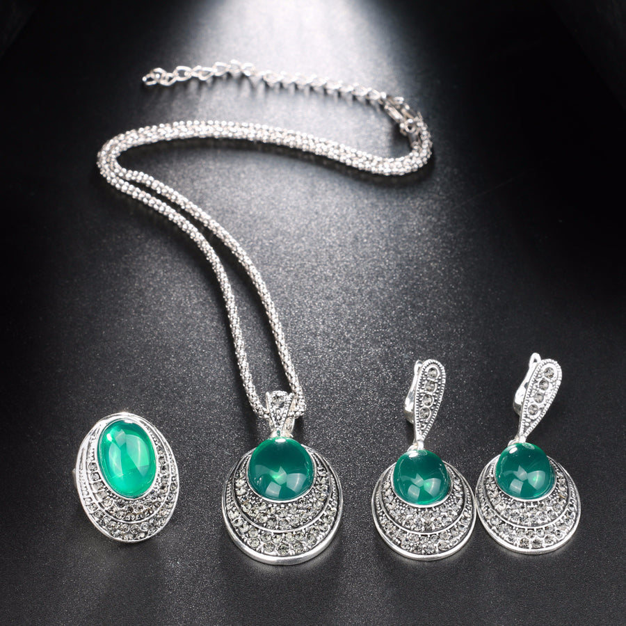 Exquisite Vintage Oval Shaped Women's Jewelry Set
