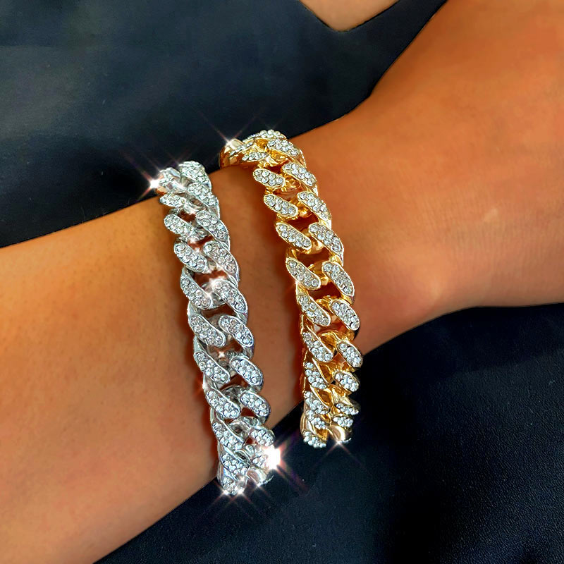 Women's Solid Link Chain Bracelet