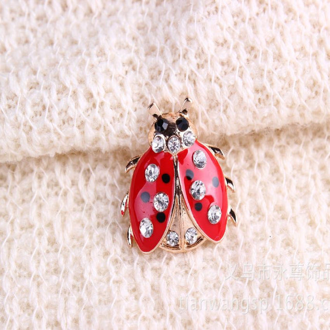 Lovely Ladybird Shaped Metal Women's Brooch - Wnkrs