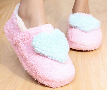 Lovely Ladie`s Soft Slippers - Wnkrs