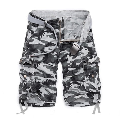 Men's Loose Camouflage Cargo Shorts - Wnkrs