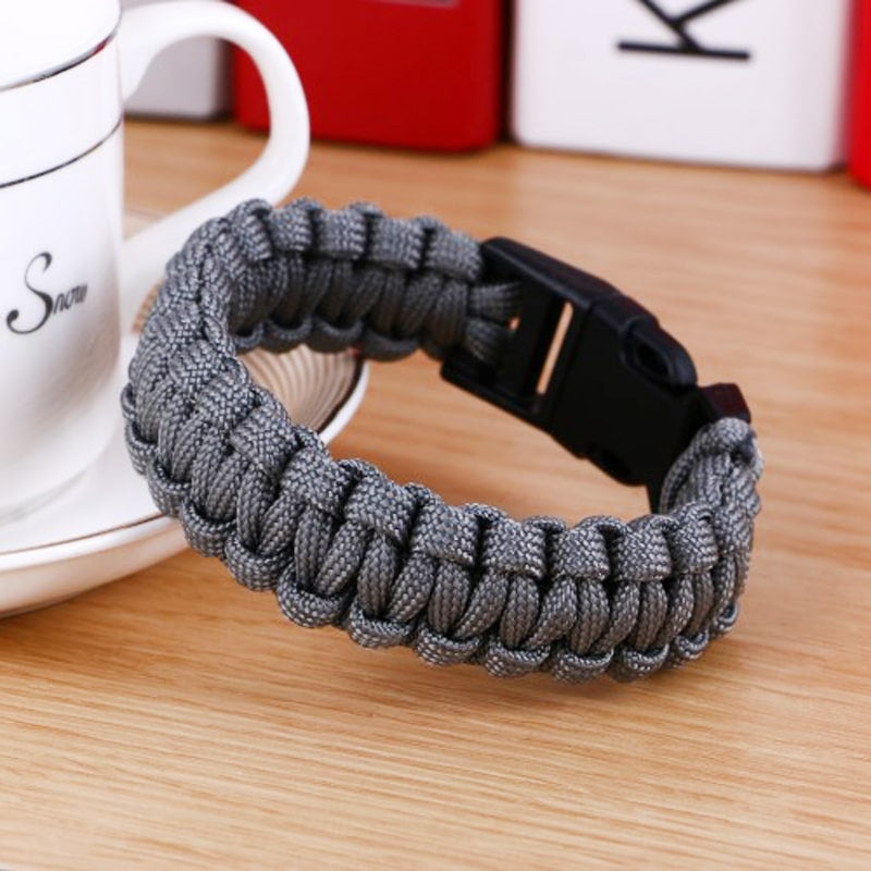 Men's Stylish Paracord Bracelet