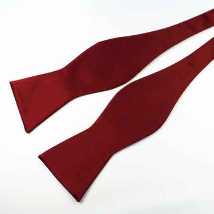 Men's Classic Adjustable Silk Bowtie - Wnkrs