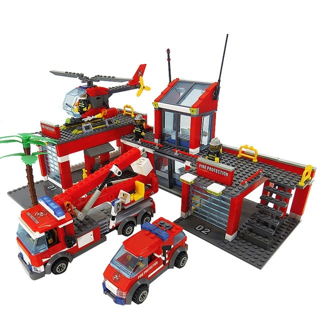 Cute Entertaining Plastic Kid's Fire Station Construction Kit - wnkrs