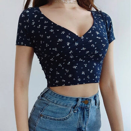 Vintage Floral Printed Cross Crop Top - Wnkrs